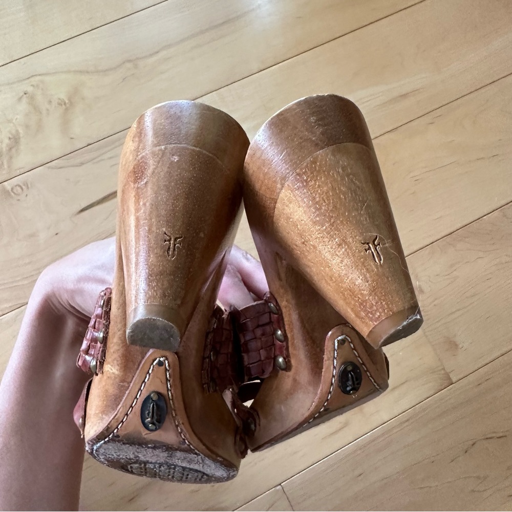 Frye Wooden Slip-on Leather Heels - Picture 5 of 6